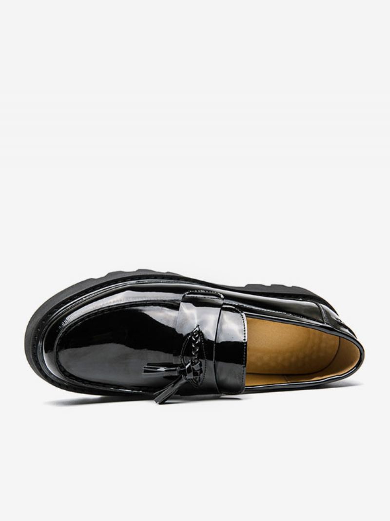 Loafer Sko For Menn Slip-on Pom Poms Rund Tå Pu-skinn - Svart