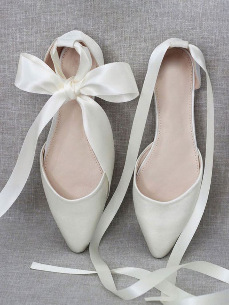 Kvinner Ballerinaer Buer Spiss Tå Sateng Snøring Eric White Ballet Flats - Beige