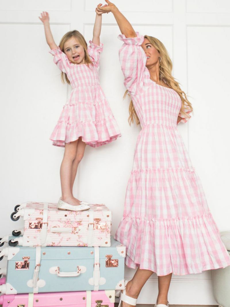 Dame Barbie Rosa Gingham Kjole Foreldre-barn Firkantet Hals Rutete Medium Summer Dress